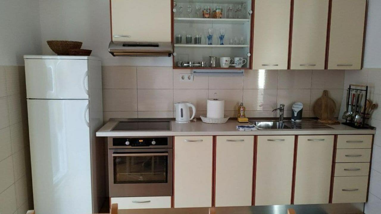 Apartment Kate Оміш Екстер'єр фото